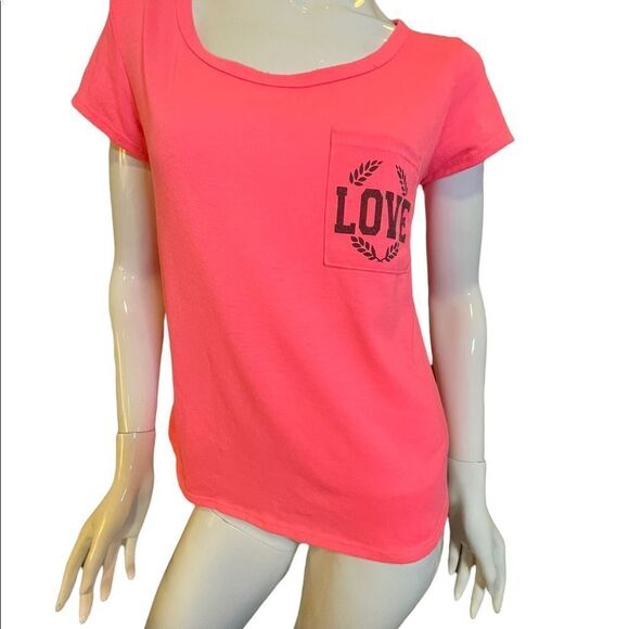 Free Kisses Graphic Love Short Sleeve Tee Medium - Picture 16 of 16
